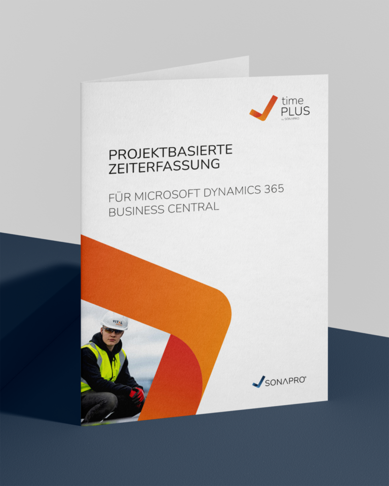 Das Bild zeigt die timePLUS Broschüre auf dunklem Tisch und hellem Hintergrund